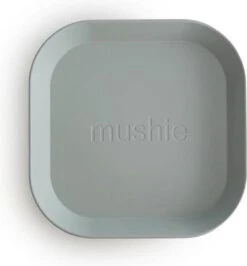 Mushie - Kinderservies Borden Vierkant (Set Van 2) - Borden - Sage 25 Mushie - Kinderservies Borden Vierkant (Set Van 2) - Borden - Sage -Keukenproducten Winkel 1115x1200 3