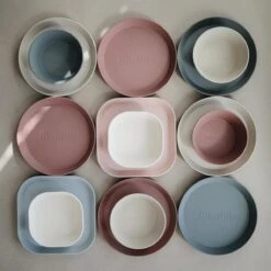 Mushie - Kinderservies Borden Vierkant (Set Van 2) - Borden - Sage 26 Mushie - Kinderservies Borden Vierkant (Set Van 2) - Borden - Sage -Keukenproducten Winkel 1198x1200 27