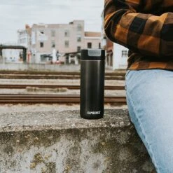 Kambukka Olympus Thermosbeker 500 Ml - Makkelijk Reinigen - Lekvrije Koffiebeker - RVS - Darkness 22 Kambukka Olympus Thermosbeker 500 Ml - Makkelijk Reinigen - Lekvrije Koffiebeker - RVS - Darkness -Keukenproducten Winkel 1200x1200 1095