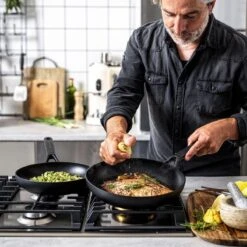 KitchenAid Classic Forged Aluminium Wok ø28cm - Zwart - Inductie - Anti-aanbak -Keukenproducten Winkel 1200x1200 152