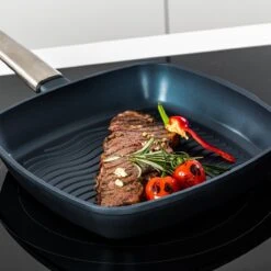 Westinghouse Performance Series - Grillpan Inductie 28cm - Luxe Grillpan - Blauw - Steakpan - Geschikt Voor Alle Warmtebronnen Inclusief Inductie En Ovenbestendig 13 Westinghouse Performance Series - Grillpan Inductie 28cm - Luxe Grillpan - Blauw - Steakpan - Geschikt Voor Alle Warmtebronnen Inclusief Inductie En Ovenbestendig -Keukenproducten Winkel 1200x1200 481