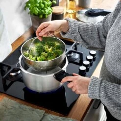 Springlane Roestvrijstalen Snelkookpan - Inductie - Pressure Cooker - 6,0 L Met Stoommand 18 Springlane Roestvrijstalen Snelkookpan - Inductie - Pressure Cooker - 6,0 L Met Stoommand -Keukenproducten Winkel 1200x1200 637