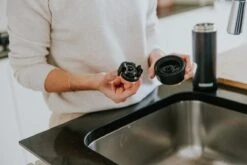 Kambukka Olympus Thermosbeker 500 Ml - Makkelijk Reinigen - Lekvrije Koffiebeker - RVS - Darkness 18 Kambukka Olympus Thermosbeker 500 Ml - Makkelijk Reinigen - Lekvrije Koffiebeker - RVS - Darkness -Keukenproducten Winkel 1200x800 110