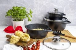 Smile - 8 Delige Pannenset - Antiaanbaklaag - Vaatwasser Bestendig - Geschikt Voor Iedere Kookplaat - MGK-18 - Zwart -Keukenproducten Winkel 1200x800 30