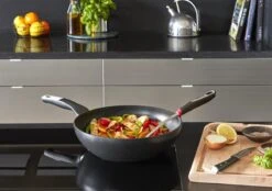 Tefal Unlimited Wokpan - Ø 28 Cm -Keukenproducten Winkel 1200x843