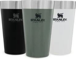 Stanley The Stacking Beer Pint 0,47l - Beker - Hammertone Green -Keukenproducten Winkel 1200x930 7