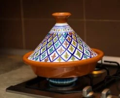 CRAFLAIR ~ Tajine ~ Ø 30 Cm ~ Geschikt Voor Inductie - Adapter ~ Handgemaakt ~ Geglazuurd Keramiek -Keukenproducten Winkel 1200x982