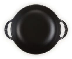 Le Creuset Gietijzeren Balti-pan In Meringue 24 Cm 2,7l -Keukenproducten Winkel 1200x984