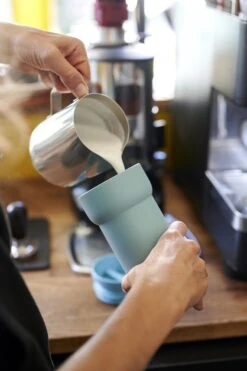 Mepal Isoleerbeker Ellipse 375 Ml – Houdt Je Drankje 4 Uur Warm En 8 Uur Koud – Rose Gold – Koffiebeker To Go – Lekdicht – Thermosbeker 14 Mepal Isoleerbeker Ellipse 375 Ml – Houdt Je Drankje 4 Uur Warm En 8 Uur Koud – Rose Gold – Koffiebeker To Go – Lekdicht – Thermosbeker -Keukenproducten Winkel 798x1200 8