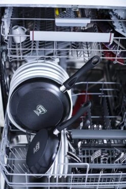 GreenChef Diamond Inductie Hapjespan - Ø28 Cm - Keramisch - PFAS-vrij 9 GreenChef Diamond Inductie Hapjespan - Ø28 Cm - Keramisch - PFAS-vrij -Keukenproducten Winkel 800x1200 4