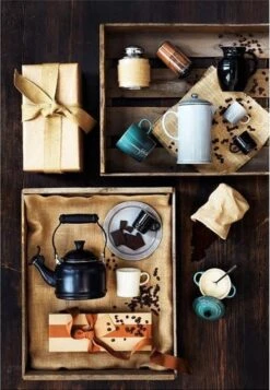 Le Creuset Demi Fluitketel - 1,1 L - Ebbenzwart -Keukenproducten Winkel 830x1200