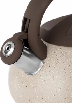 Florina Lava Fluitketel RVS Met Steen Coating 2,5L Voor Alle Warmtebronnen - Waterketel - Waterkoker - Cool Touch Handvat - Bruin / Beige 15 Florina Lava Fluitketel RVS Met Steen Coating 2,5L Voor Alle Warmtebronnen - Waterketel - Waterkoker - Cool Touch Handvat - Bruin / Beige -Keukenproducten Winkel 848x1200 3