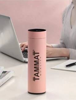 Slimme Thermosfles Met LCD Temperatuur Display - Curver Isolatiefles 500 ML - Rubber Coating - Dubbelwandige Thermosfles - Thermosbeker - Isoleerfles - Thermoskan - Travel Mug - Bidon Drinkfles - Koffiebeker - Drinkflessen - RVS - Smart Thermos -Keukenproducten Winkel 915x1200